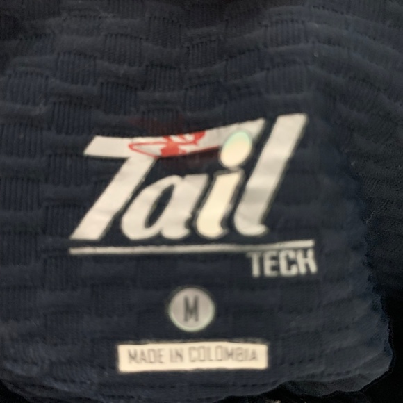 Tail Ladies Navy Golf Sports Vest, size Medium - Picture 8 of 8